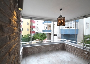 Трёхкомнатная квартира в Алании на берегу моря