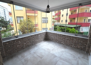 Трёхкомнатная квартира в Алании на берегу моря