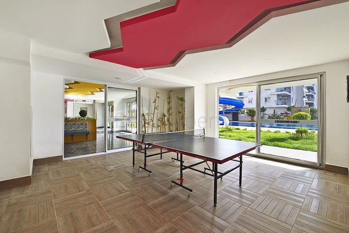 Просторная двухкомнатная квартира в Алании с отличной инфраструктурой