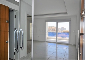 Просторная двухкомнатная квартира в Алании с отличной инфраструктурой