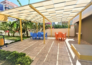 Просторная двухкомнатная квартира в Алании с отличной инфраструктурой