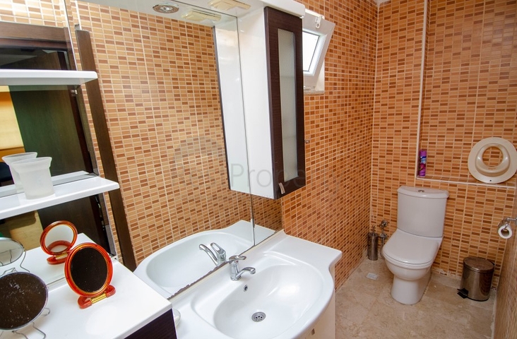 Вилла 3+1 в центре курортного города Кемер