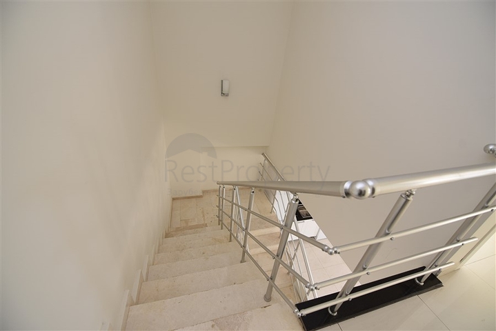 Пентхаус 2+1 в комплексе с отельной инфраструктурой в Кестеле