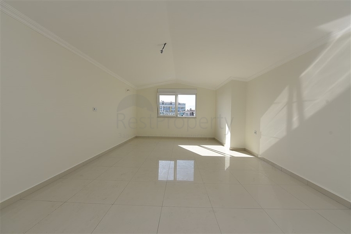 Пентхаус 2+1 в комплексе с отельной инфраструктурой в Кестеле