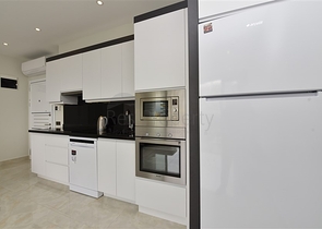 Квартира 1+1 в аренду на первой береговой линии в Махмутларе