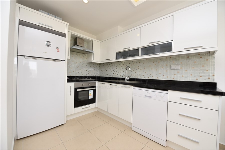 Апартаменты 1+1 в комплексе в отельной инфраструктурой в Авсалларе