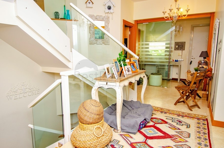 Вилла 6+2 в центре района Лара Анталья 200 м до моря