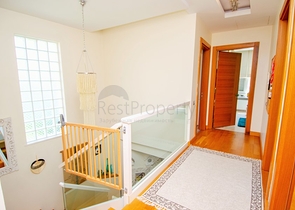 Вилла 6+2 в центре района Лара Анталья 200 м до моря