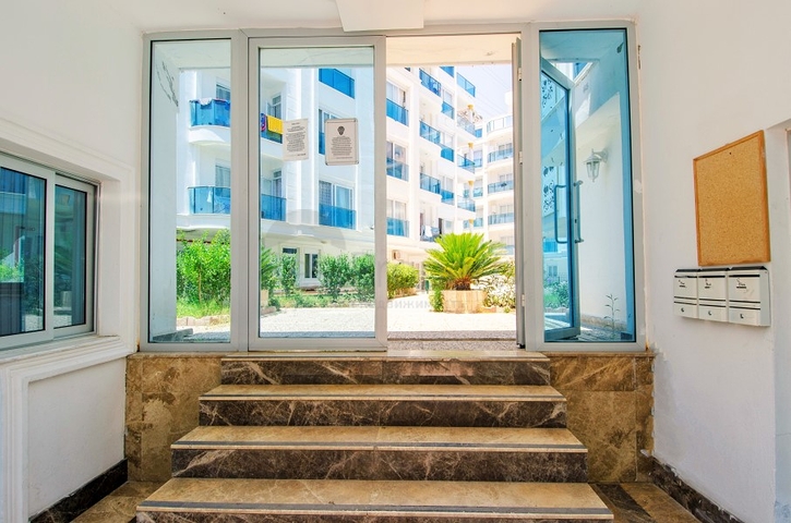 Двухкомнатная квартира с мебелью в районе Хурма Анталья