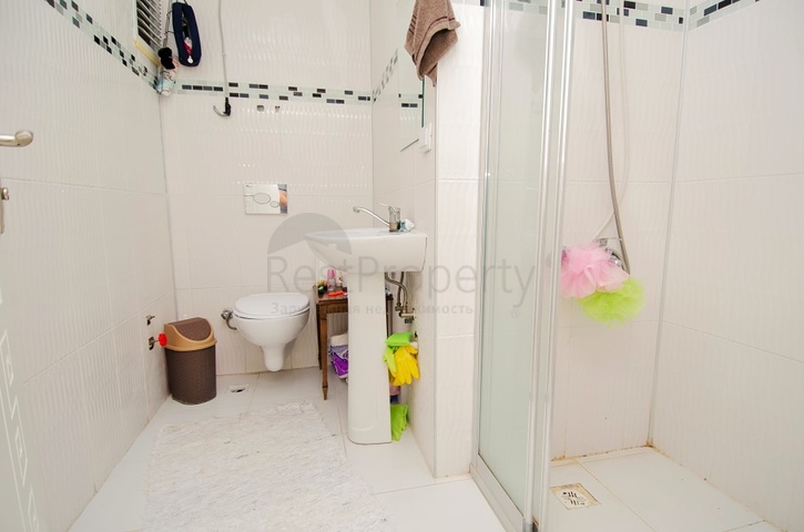 Двухкомнатная квартира с мебелью в районе Хурма Анталья