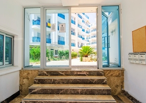 Двухкомнатная квартира с мебелью в районе Хурма Анталья