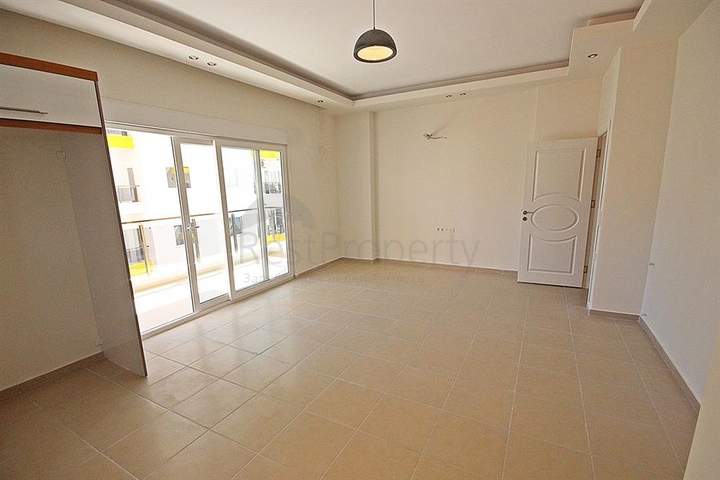 Апартаменты 2+1 рядом с морем в центре Махмутлара