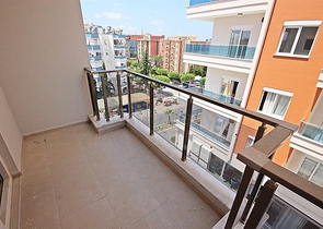 Апартаменты 2+1 рядом с морем в центре Махмутлара