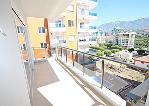 Апартаменты 2+1 рядом с морем в центре Махмутлара