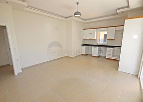 Апартаменты 2+1 рядом с морем в центре Махмутлара