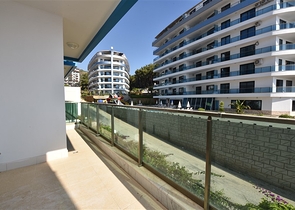 Двухуровневая квартира 2+1 с выходом в сад в Каргыджаке