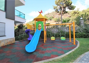 Двухуровневая квартира 2+1 с выходом в сад в Каргыджаке