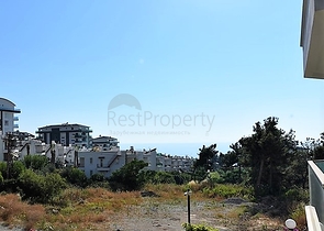 Двухуровневая квартира 2+1 с выходом в сад в Каргыджаке