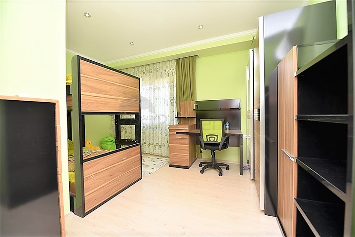 Пентхаус 2+1 в комплексе с отельной инфраструктурой в Авсалларе