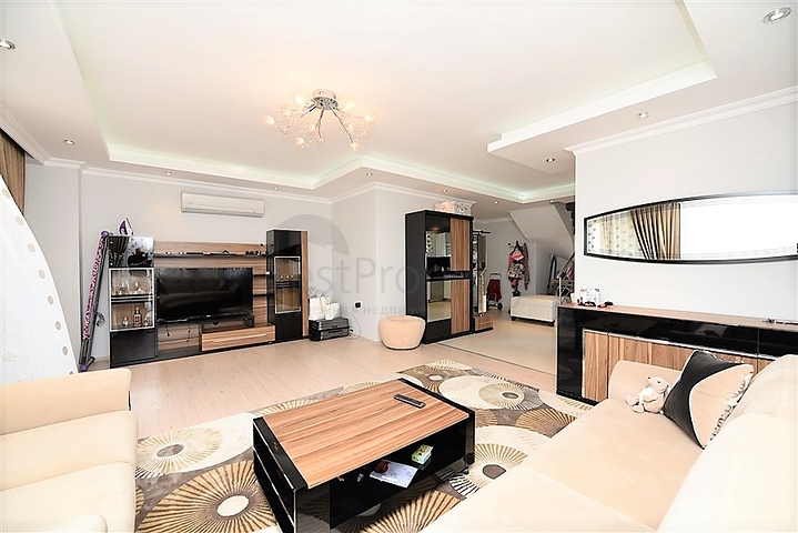 Пентхаус 2+1 в комплексе с отельной инфраструктурой в Авсалларе