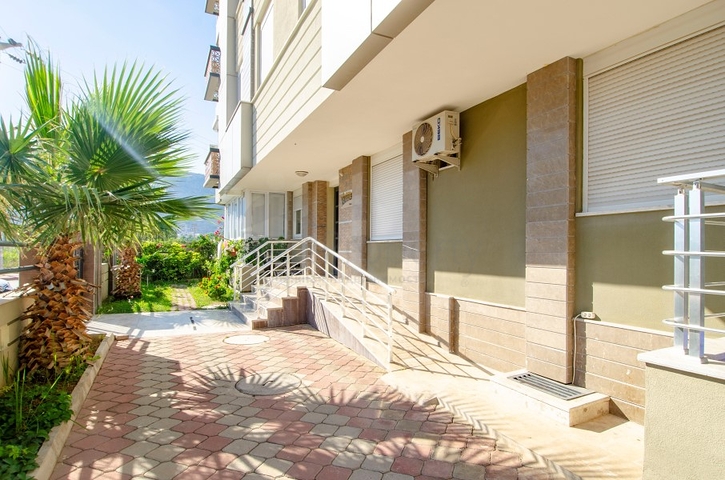 Двухкомнатная квартира с мебелью в Лимане Коньяалты Анталья