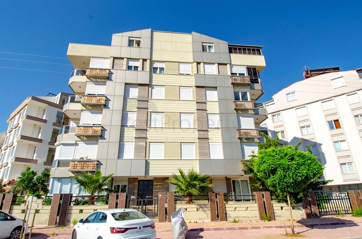 Двухкомнатная квартира с мебелью в Лимане Коньяалты Анталья