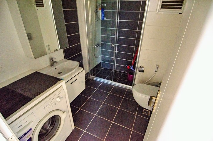 Двухкомнатная квартира в комплексе в микрорайоне Хурма Коньяалты