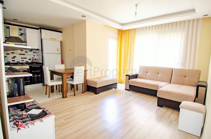 Двухкомнатная квартира в комплексе в микрорайоне Хурма Коньяалты