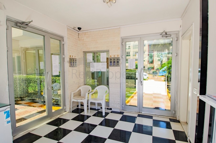 Двухкомнатная квартира в комплексе в микрорайоне Хурма Коньяалты