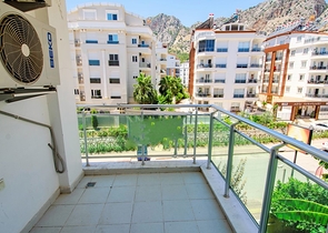 Двухкомнатная квартира в комплексе в микрорайоне Хурма Коньяалты