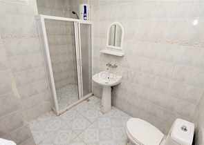 Трехкомнатная квартира с отдельной кухней