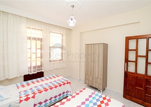 Трехкомнатная квартира с отдельной кухней