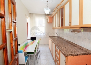 Трехкомнатная квартира с отдельной кухней