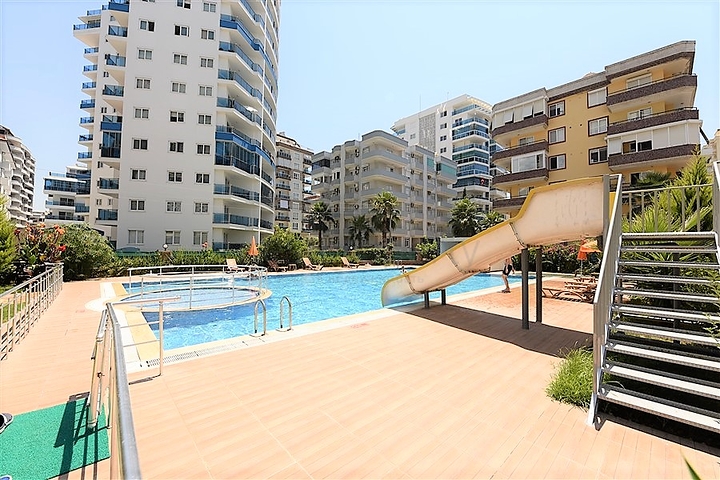 Двухкомнатные апартаменты в Махмутларе