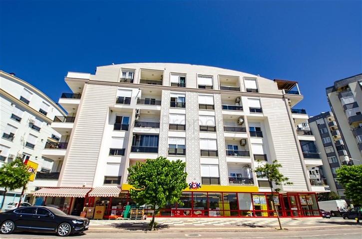 Магазины на продажу в районе Хурма Коньяалты с гарантией  аренды 