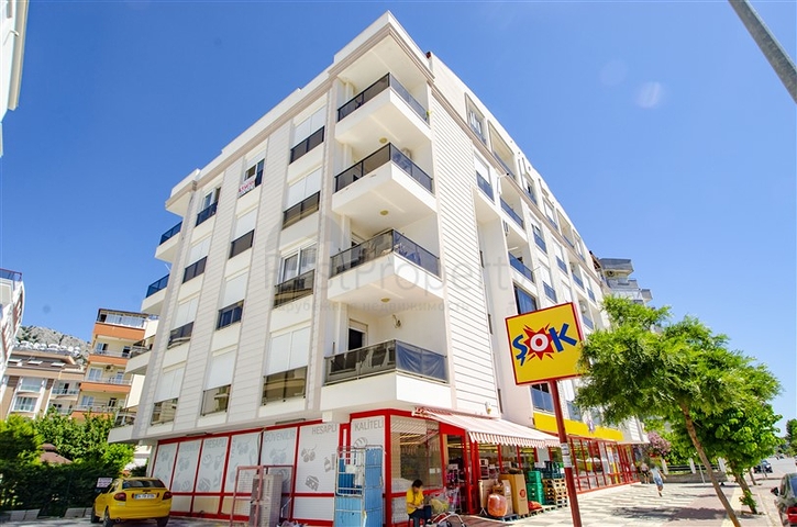 Магазины на продажу в районе Хурма Коньяалты с гарантией  аренды 