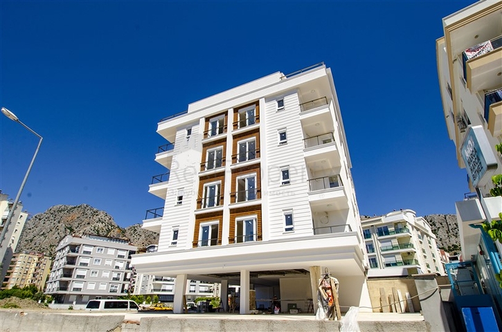 Магазины на продажу в районе Хурма Коньяалты с гарантией  аренды 