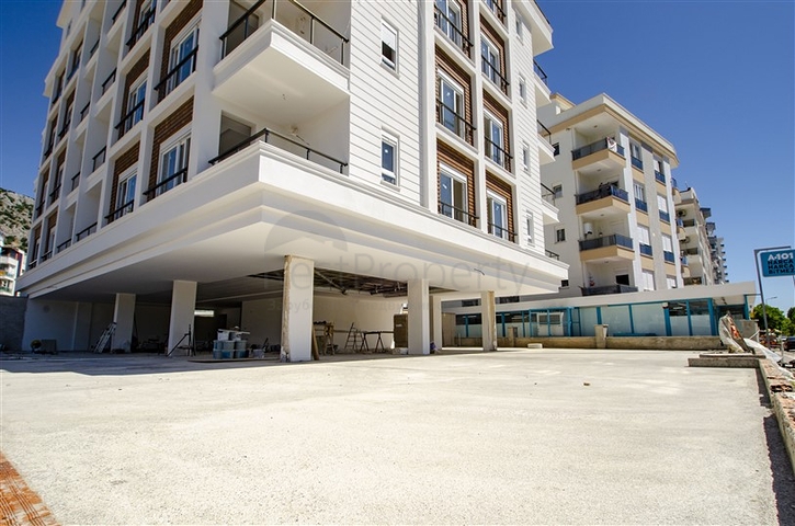 Магазины на продажу в районе Хурма Коньяалты с гарантией  аренды 