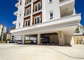 Магазины на продажу в районе Хурма Коньяалты с гарантией  аренды 