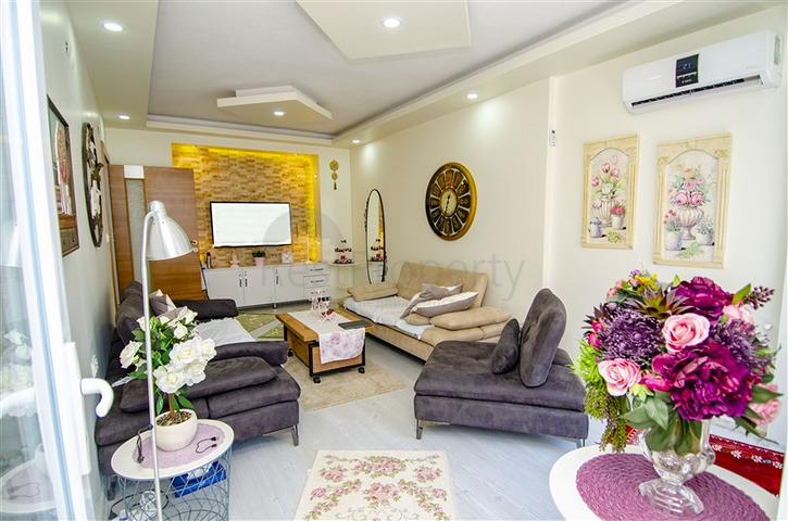 Квартира 2+1 с мебелью в центре города Анталии