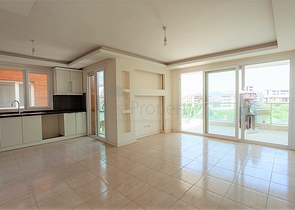 Трёхкомнатная квартира в престижном районе Оба