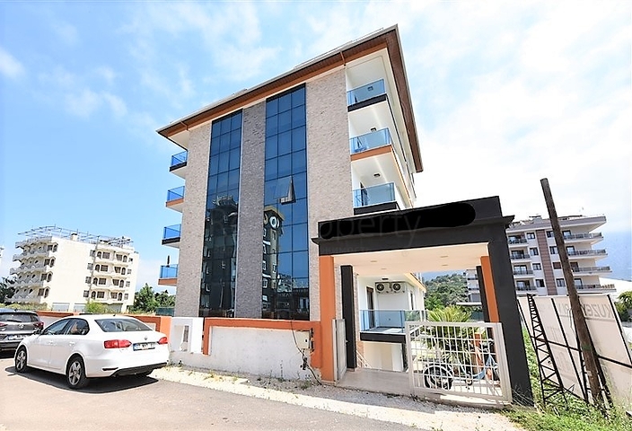 Трехкомнатная квартира с мебелью в районе Кестель