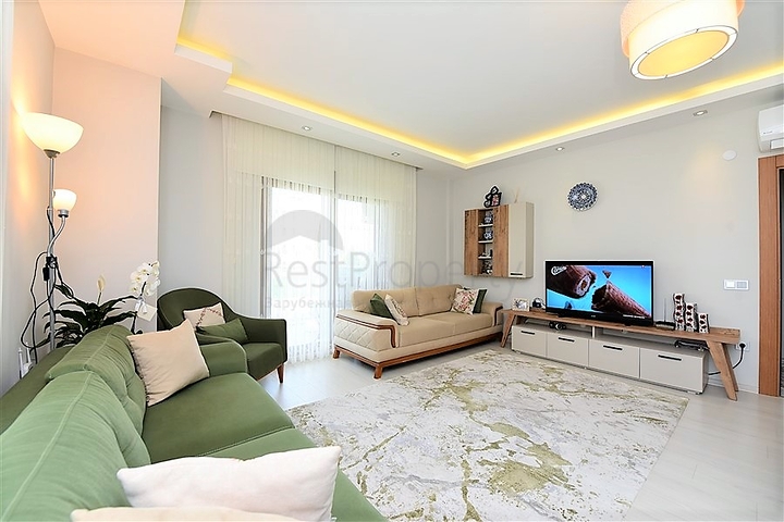 Трехкомнатная квартира с мебелью в районе Кестель