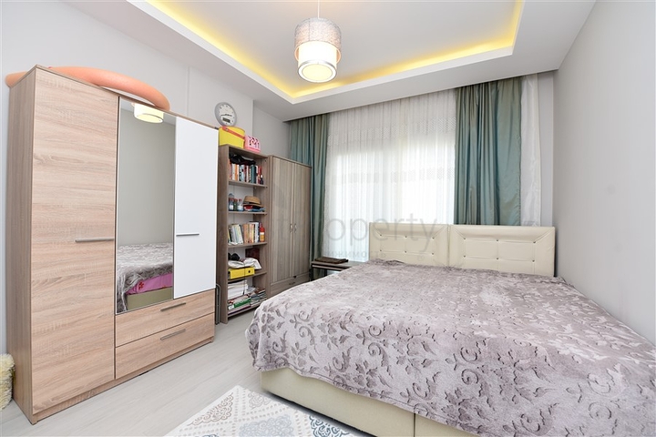 Трехкомнатная квартира с мебелью в районе Кестель