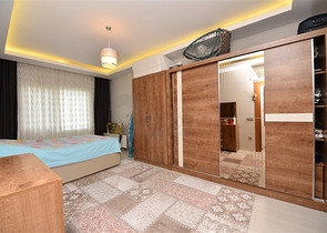 Трехкомнатная квартира с мебелью в районе Кестель