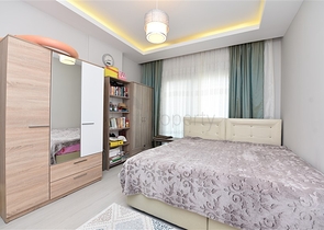 Трехкомнатная квартира с мебелью в районе Кестель