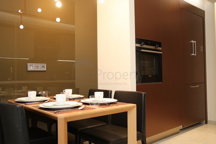 Уникальный семейный комплекс в районе Бейликдюзю