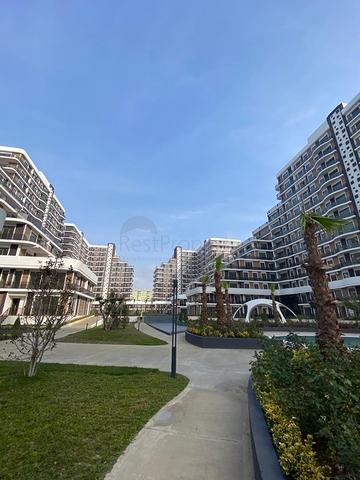 Уникальный семейный комплекс в районе Бейликдюзю