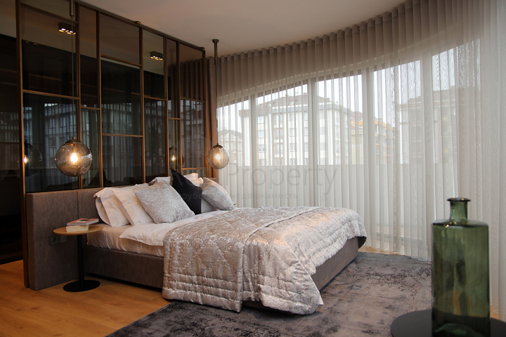 Уникальный семейный комплекс в районе Бейликдюзю