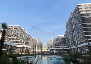 Уникальный семейный комплекс в районе Бейликдюзю